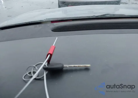 2005 Buick Lesabre Custom from USA, damaged, VIN 1G4HP52K15U162693